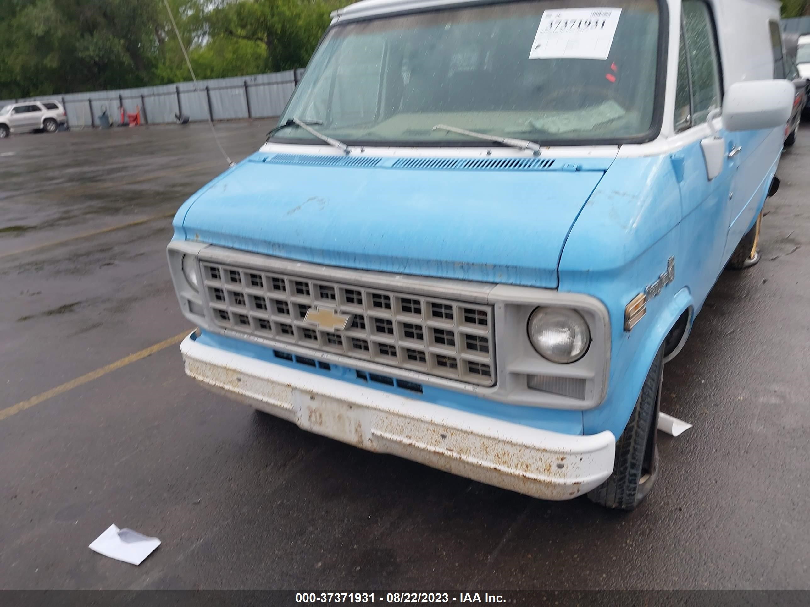 Photo 5 VIN: 1GCEG25H7B7101283 - CHEVROLET VAN 