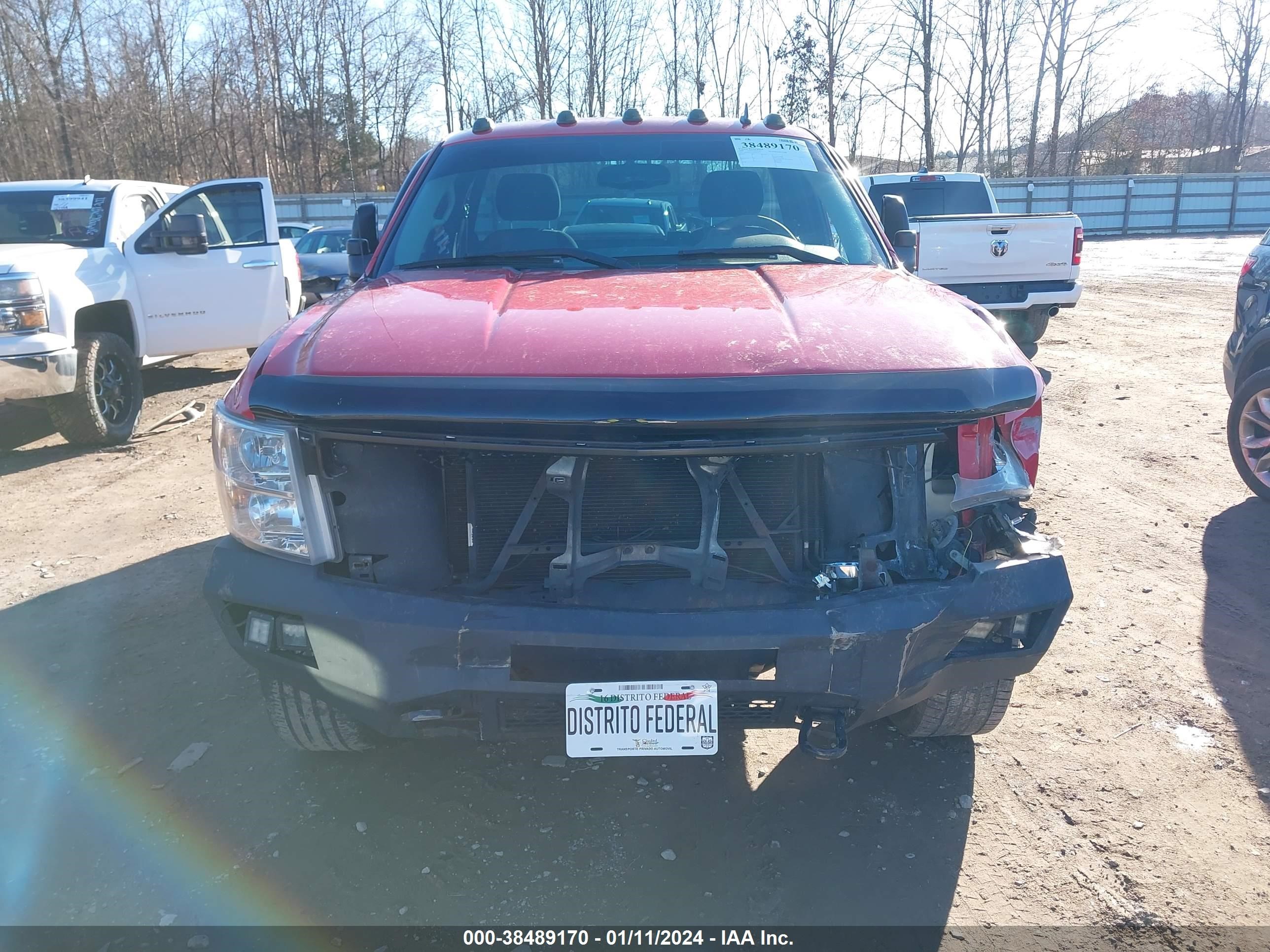 Photo 5 VIN: 1GCEK14C38Z282362 - CHEVROLET SILVERADO 