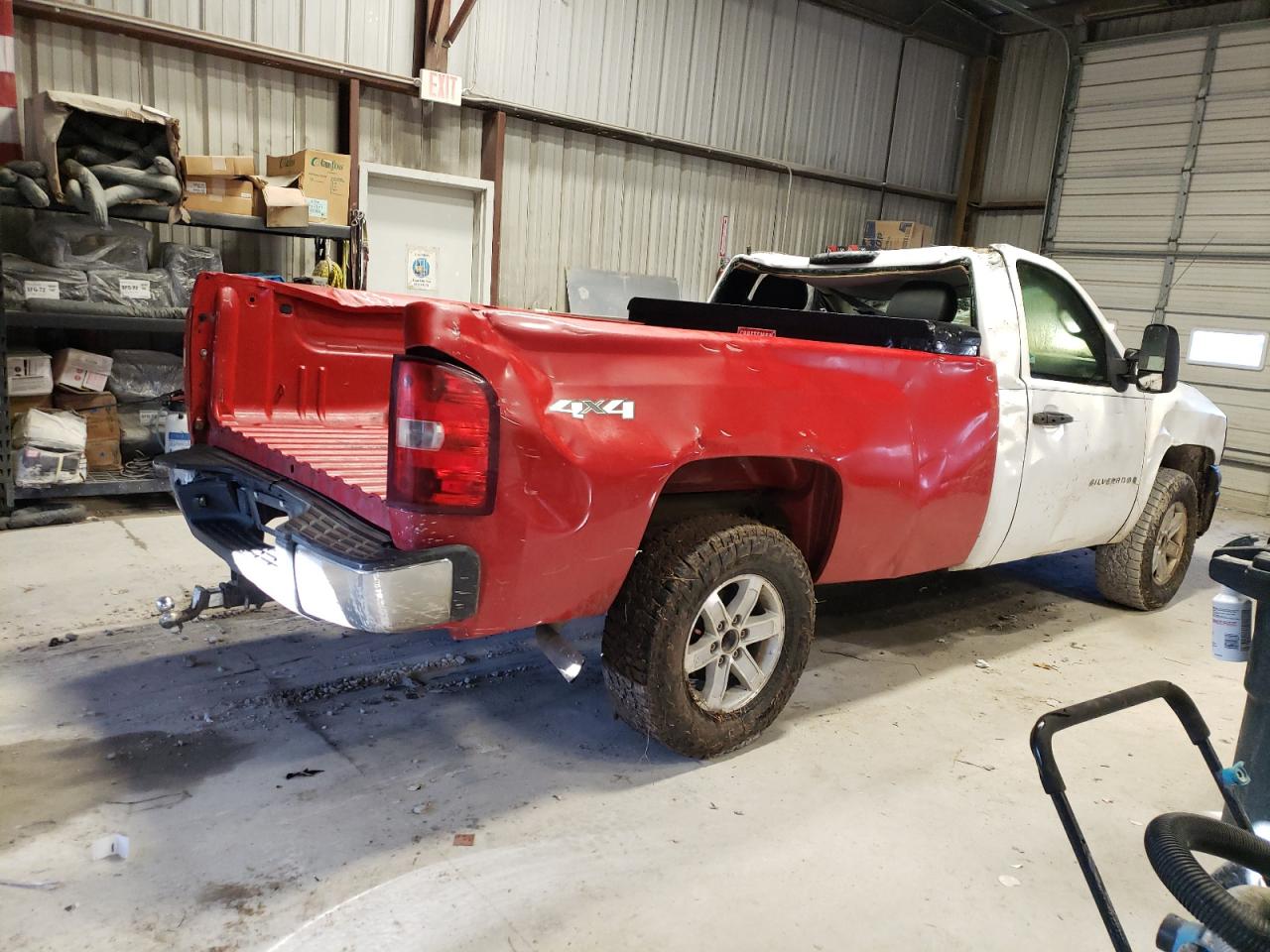 Photo 2 VIN: 1GCEK14C97Z596063 - CHEVROLET SILVERADO 