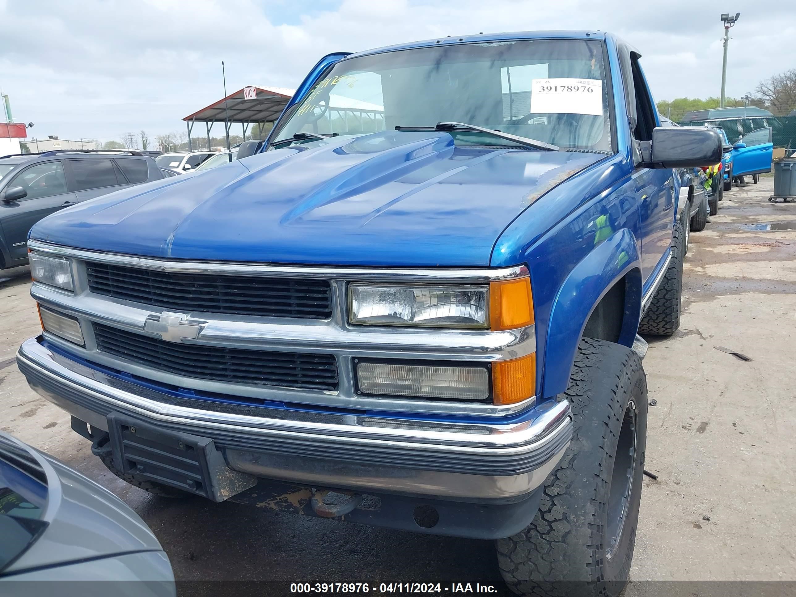 Photo 12 VIN: 1GCEK14RXVZ199138 - CHEVROLET S-10 PICKUP 