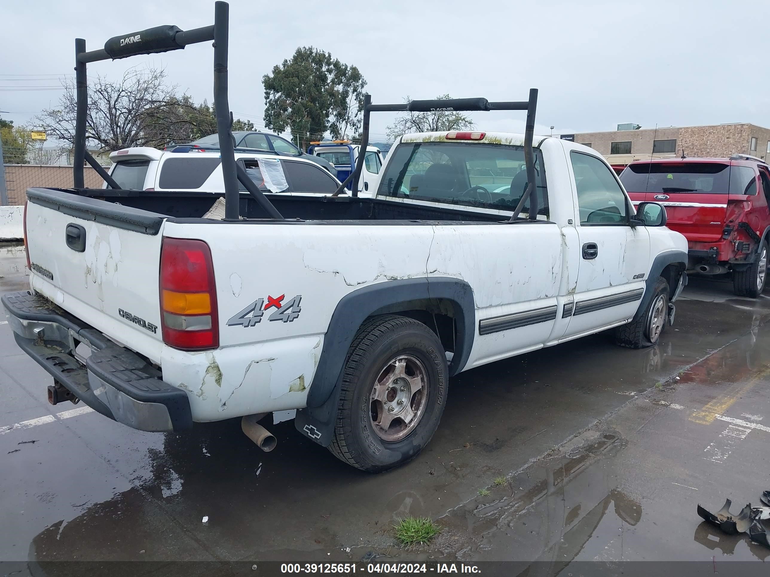 Photo 3 VIN: 1GCEK14T01E136207 - CHEVROLET SILVERADO 