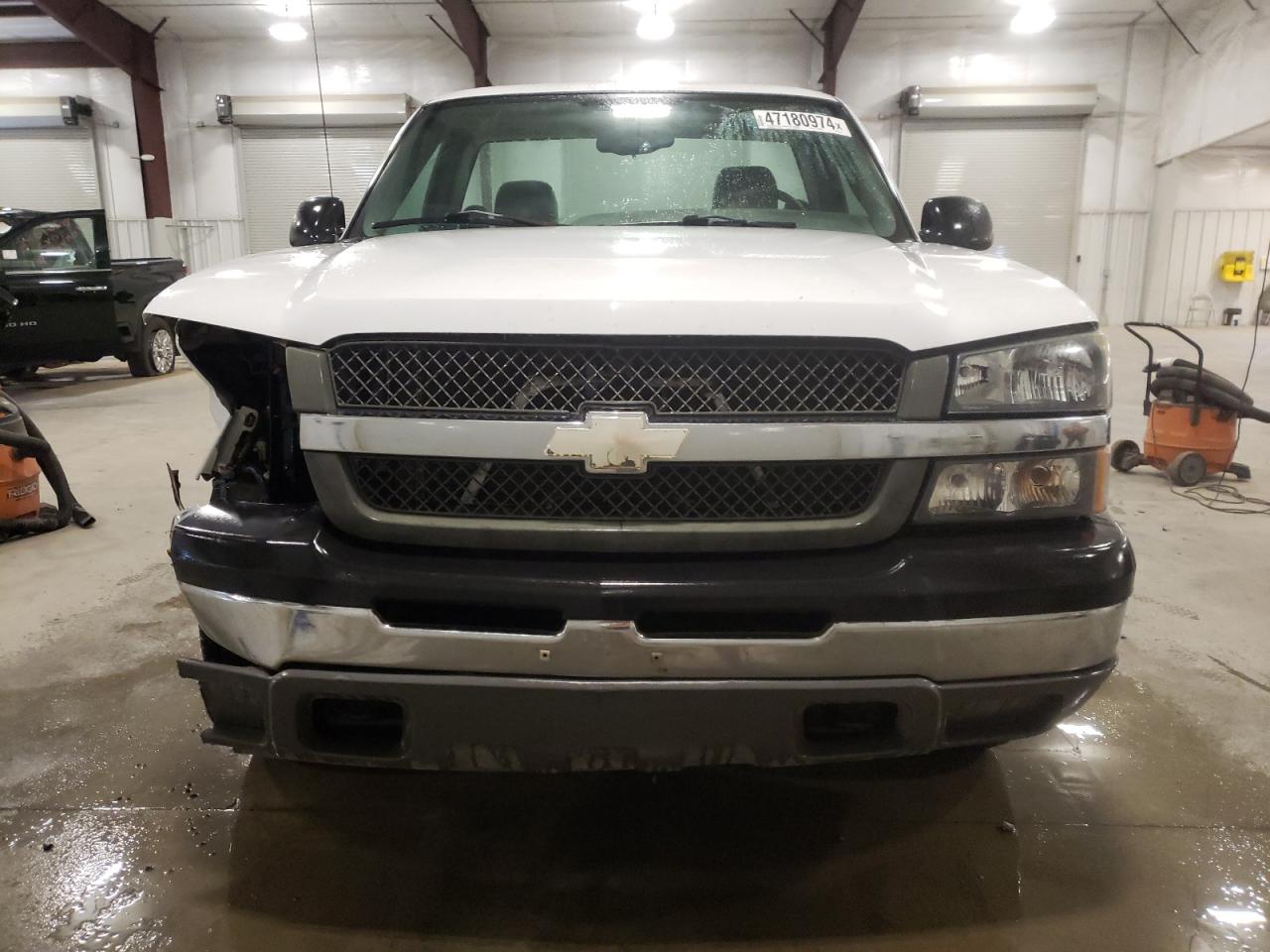 Photo 4 VIN: 1GCEK14T15Z249517 - CHEVROLET SILVERADO 