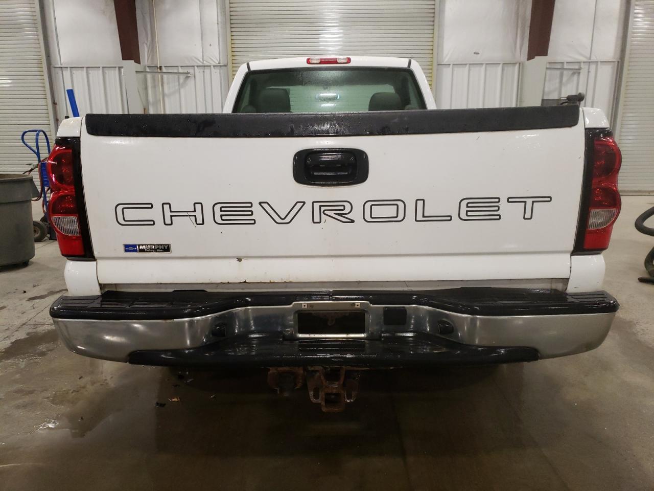 Photo 5 VIN: 1GCEK14T15Z249517 - CHEVROLET SILVERADO 