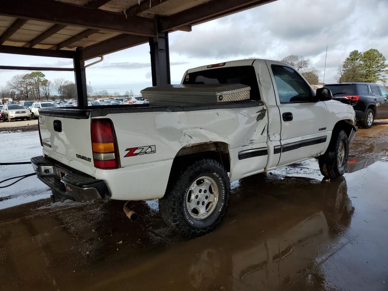 Photo 2 VIN: 1GCEK14T32Z329736 - CHEVROLET SILVERADO 