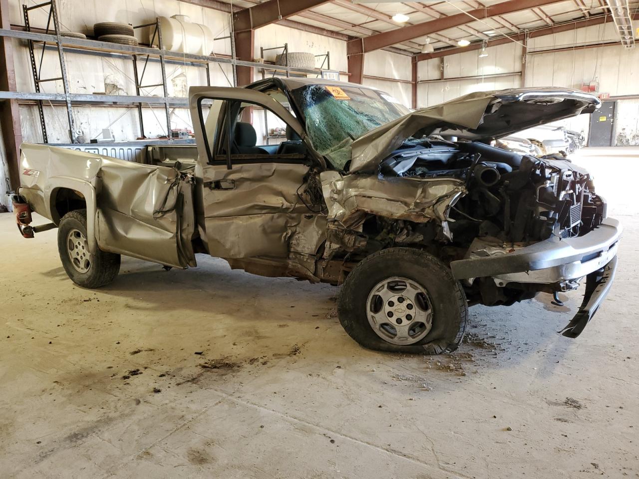 Photo 3 VIN: 1GCEK14T33E361739 - CHEVROLET SILVERADO 