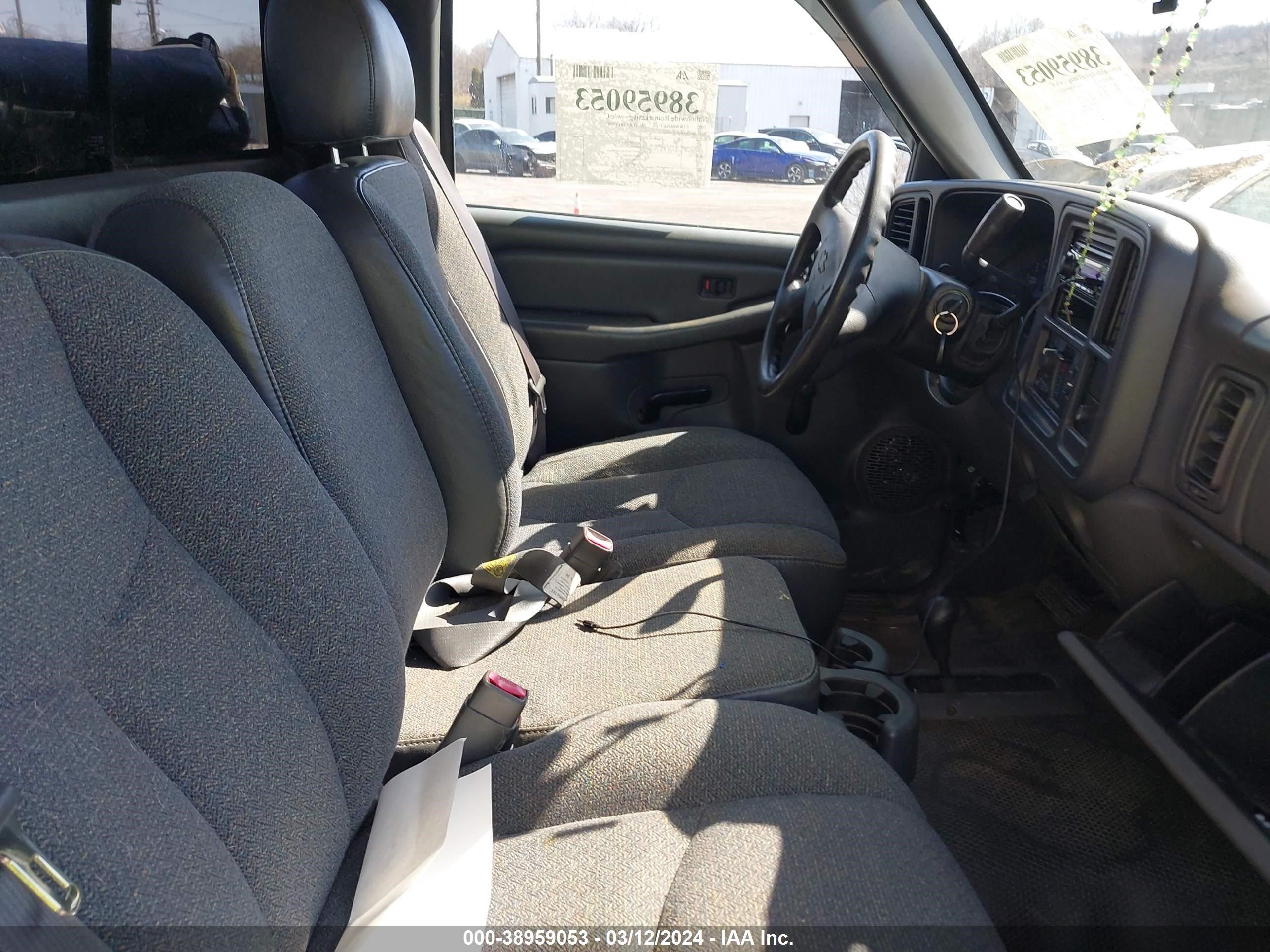 Photo 4 VIN: 1GCEK14T35Z173525 - CHEVROLET SILVERADO 