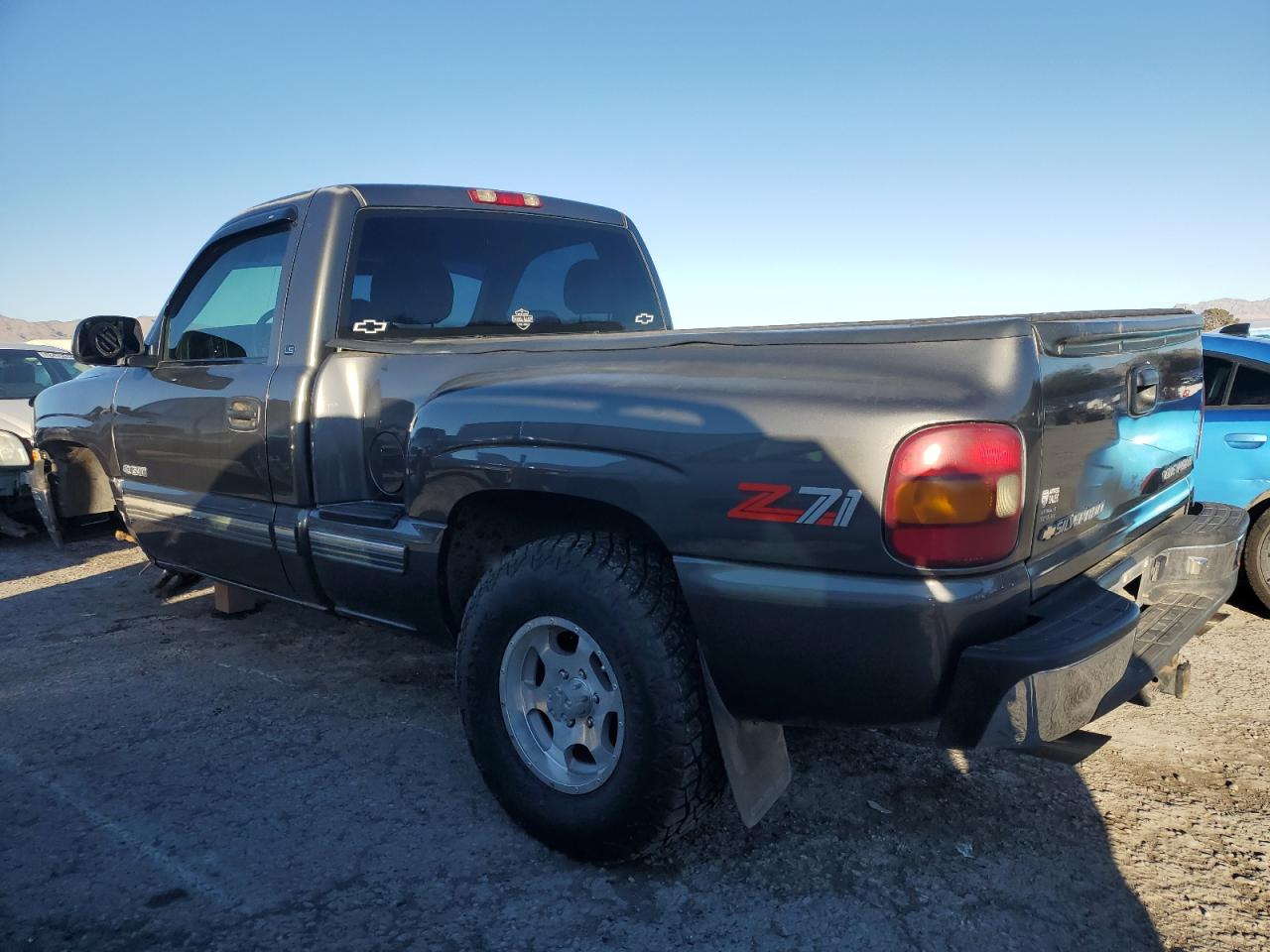 Photo 1 VIN: 1GCEK14T6YZ231616 - CHEVROLET SILVERADO 