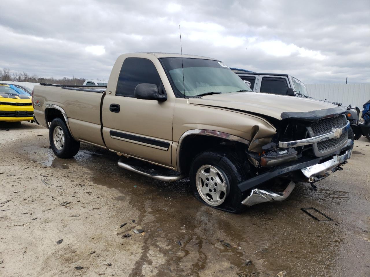 Photo 3 VIN: 1GCEK14T74Z240271 - CHEVROLET SILVERADO 