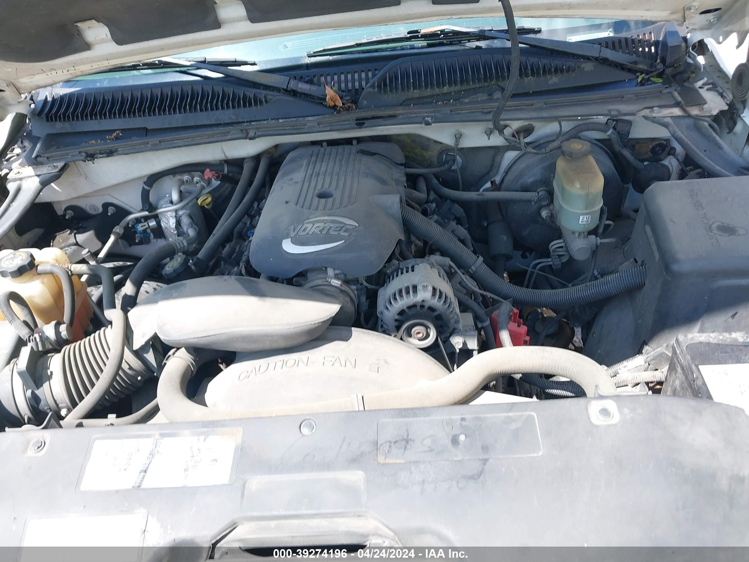 Photo 9 VIN: 1GCEK14TX2Z243906 - CHEVROLET SILVERADO 