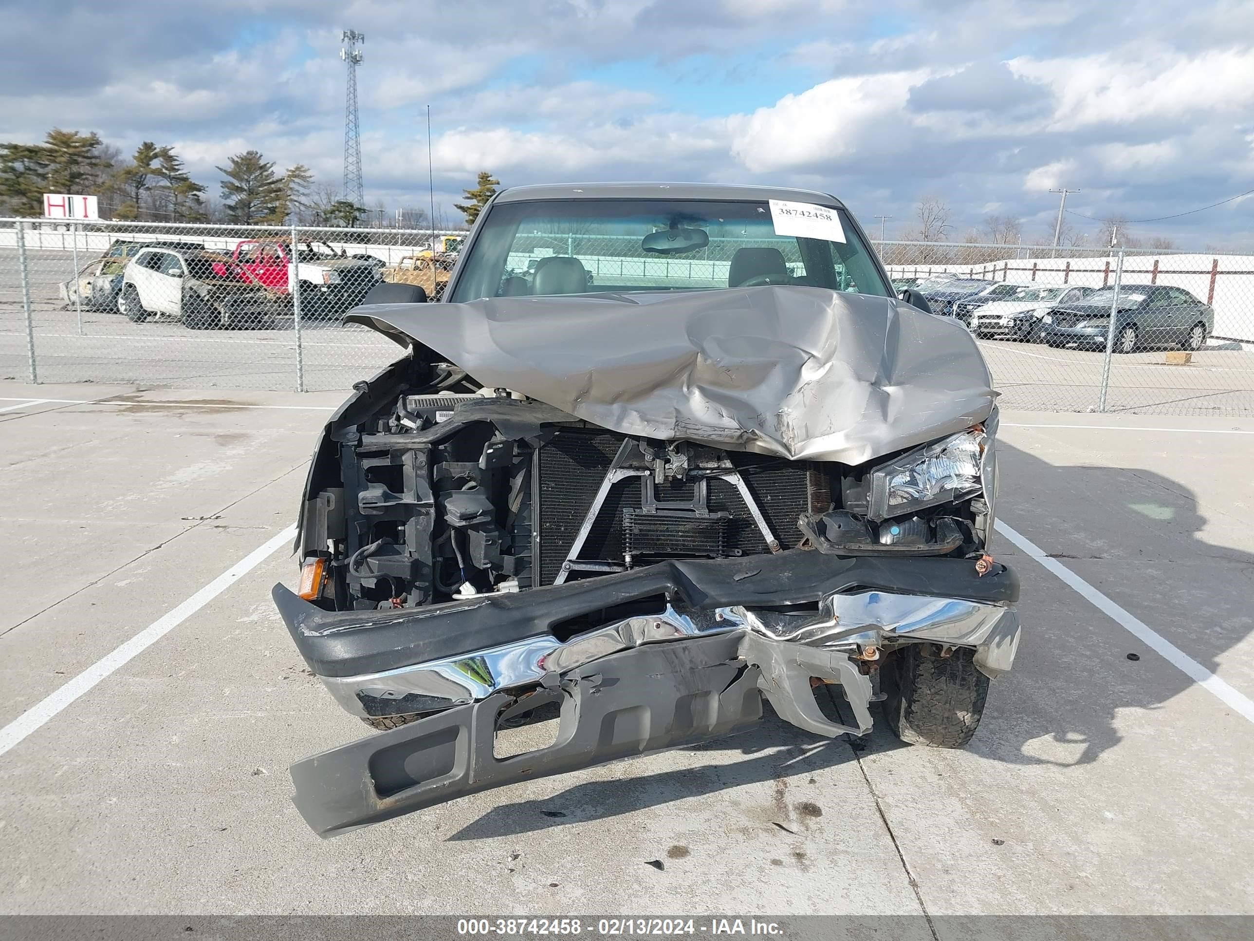 Photo 5 VIN: 1GCEK14V13Z234448 - CHEVROLET SILVERADO 