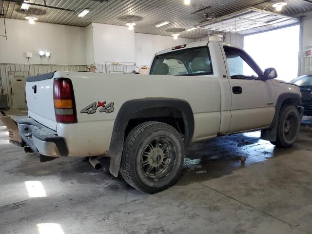 Photo 2 VIN: 1GCEK14V22Z313058 - CHEVROLET SILVERADO 