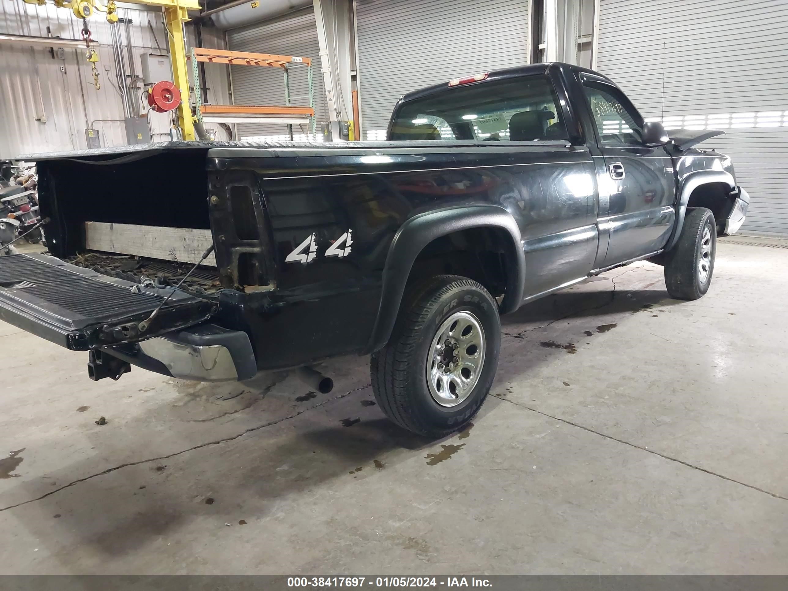 Photo 3 VIN: 1GCEK14V36E222619 - CHEVROLET SILVERADO 