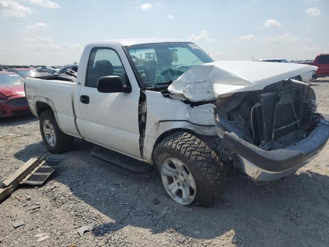 Photo 3 VIN: 1GCEK14V63Z318829 - CHEVROLET SILVERADO 