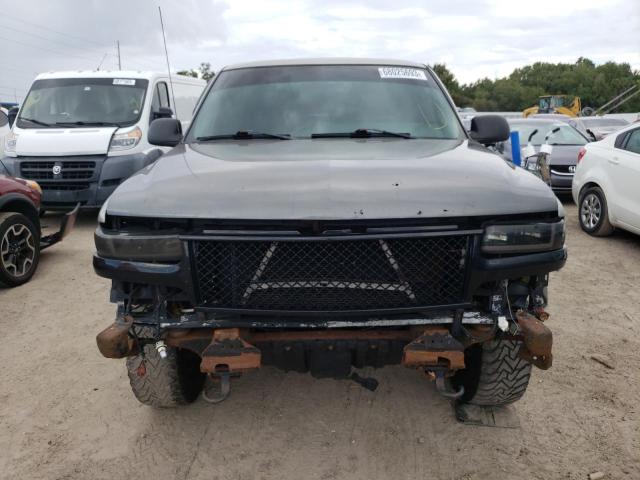 Photo 4 VIN: 1GCEK14W32Z197314 - CHEVROLET SILVERADO 