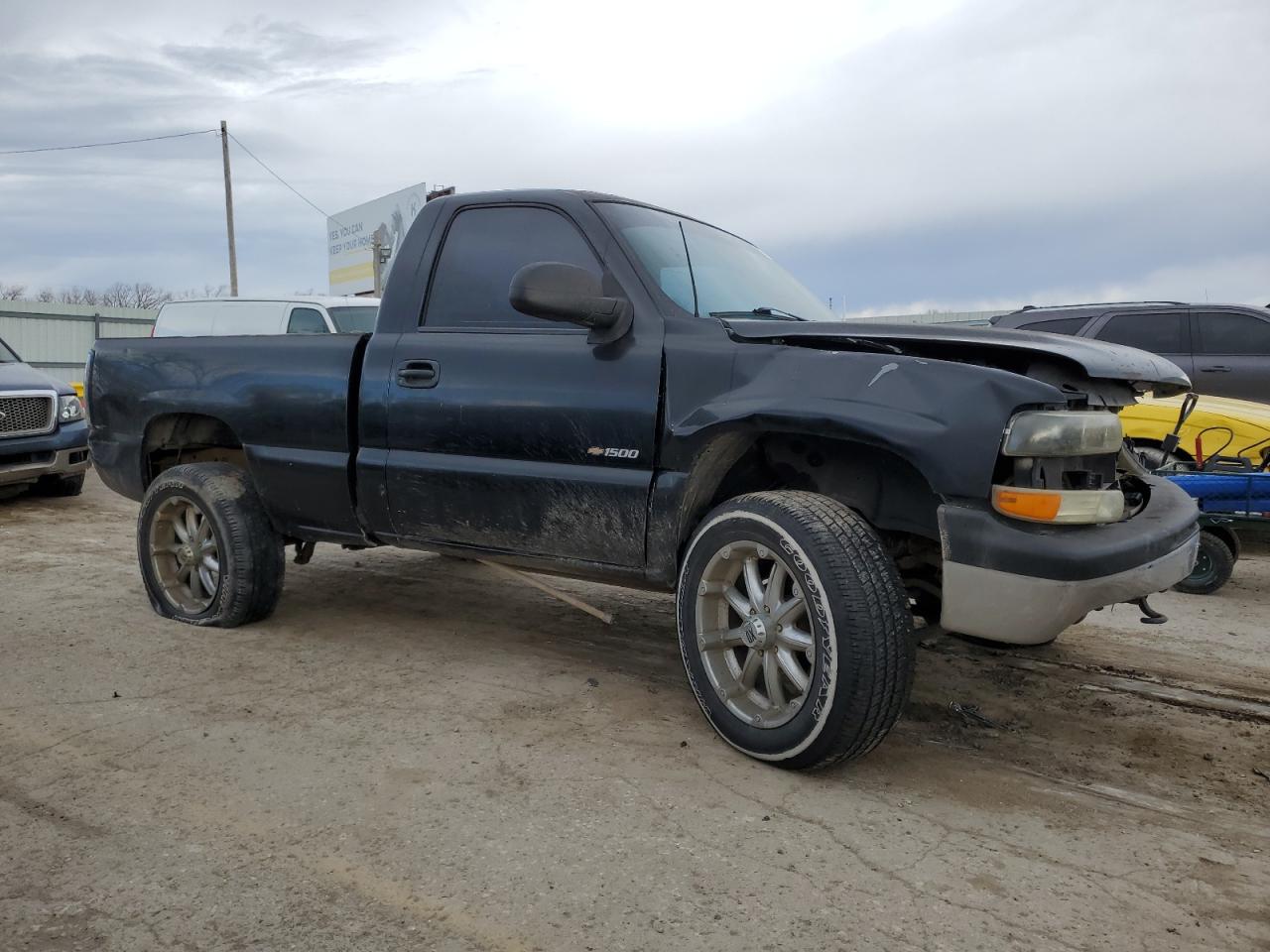 Photo 3 VIN: 1GCEK14W62Z119318 - CHEVROLET SILVERADO 