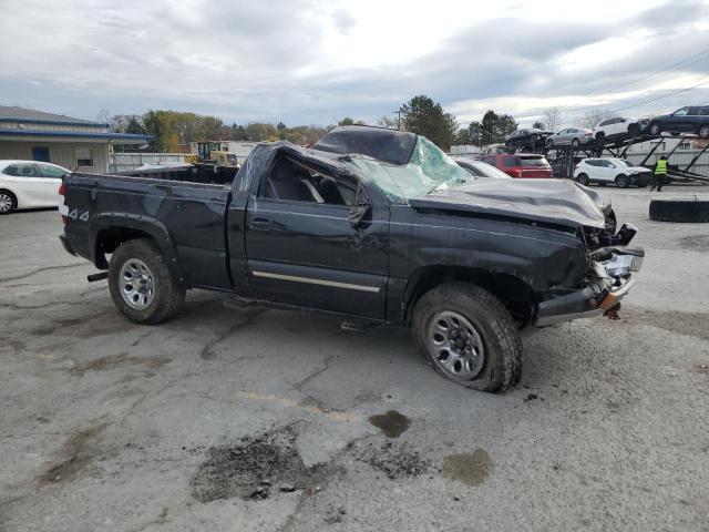 Photo 3 VIN: 1GCEK14X05Z123720 - CHEVROLET SILVERADO 