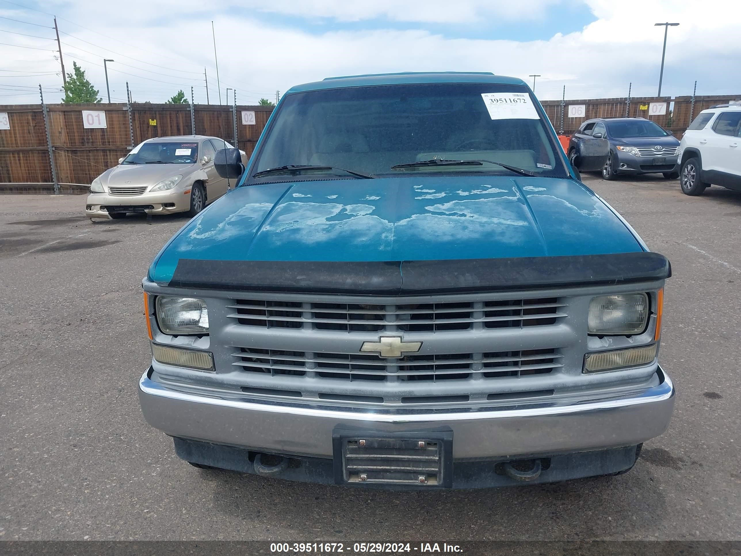 Photo 5 VIN: 1GCEK14Z6RZ220394 - CHEVROLET GMT-400 