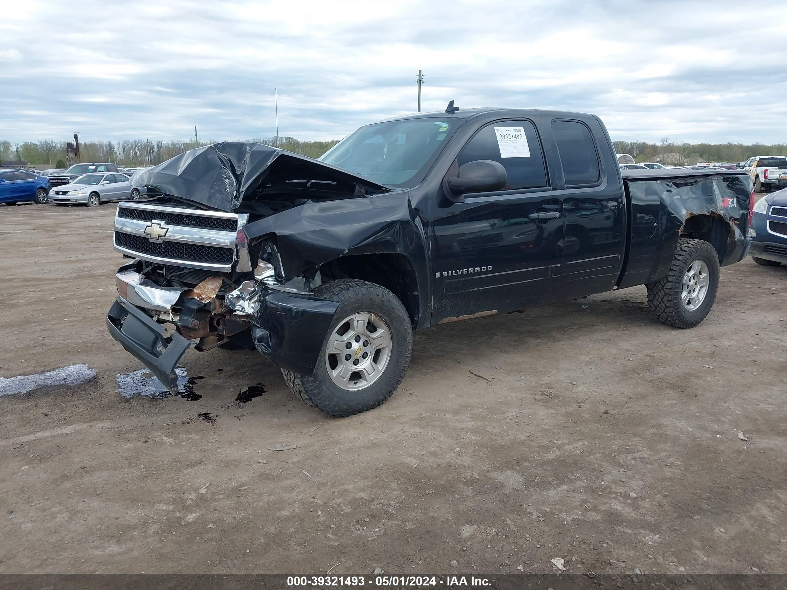 Photo 1 VIN: 1GCEK19048Z297323 - CHEVROLET SILVERADO 