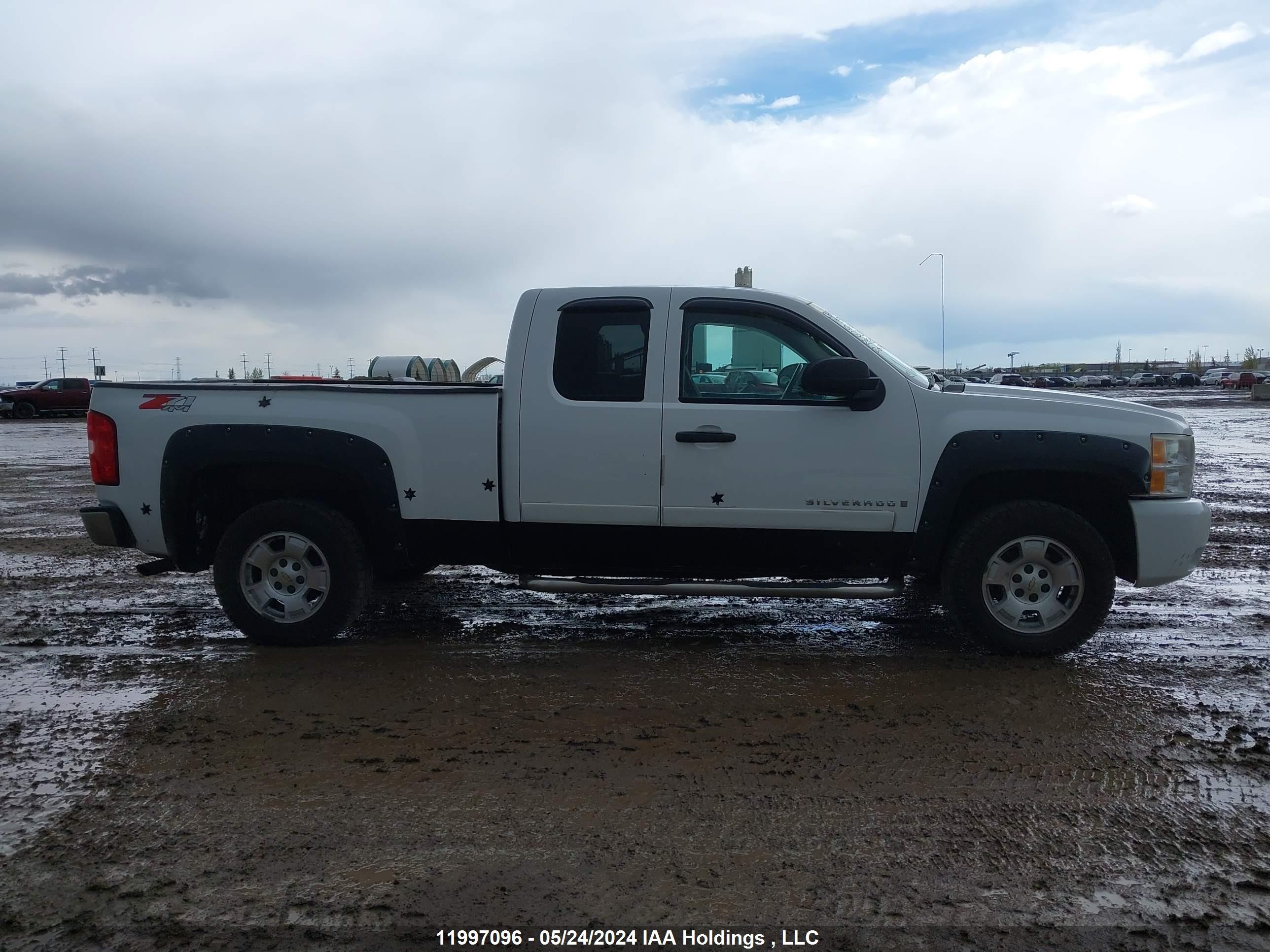 Photo 13 VIN: 1GCEK19078Z202043 - CHEVROLET SILVERADO 