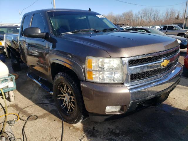 Photo 3 VIN: 1GCEK19088Z301275 - CHEVROLET SILVERADO 