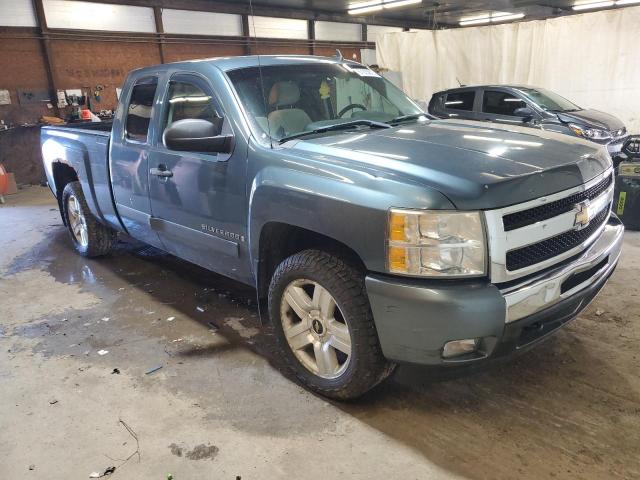 Photo 3 VIN: 1GCEK19098Z261238 - CHEVROLET SILVERADO 