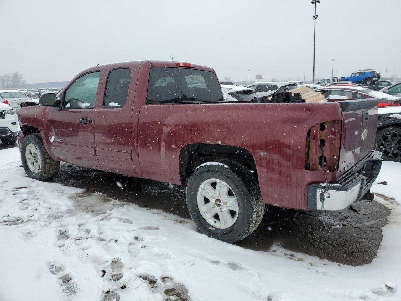 Photo 1 VIN: 1GCEK190X8Z157356 - CHEVROLET SILVERADO 