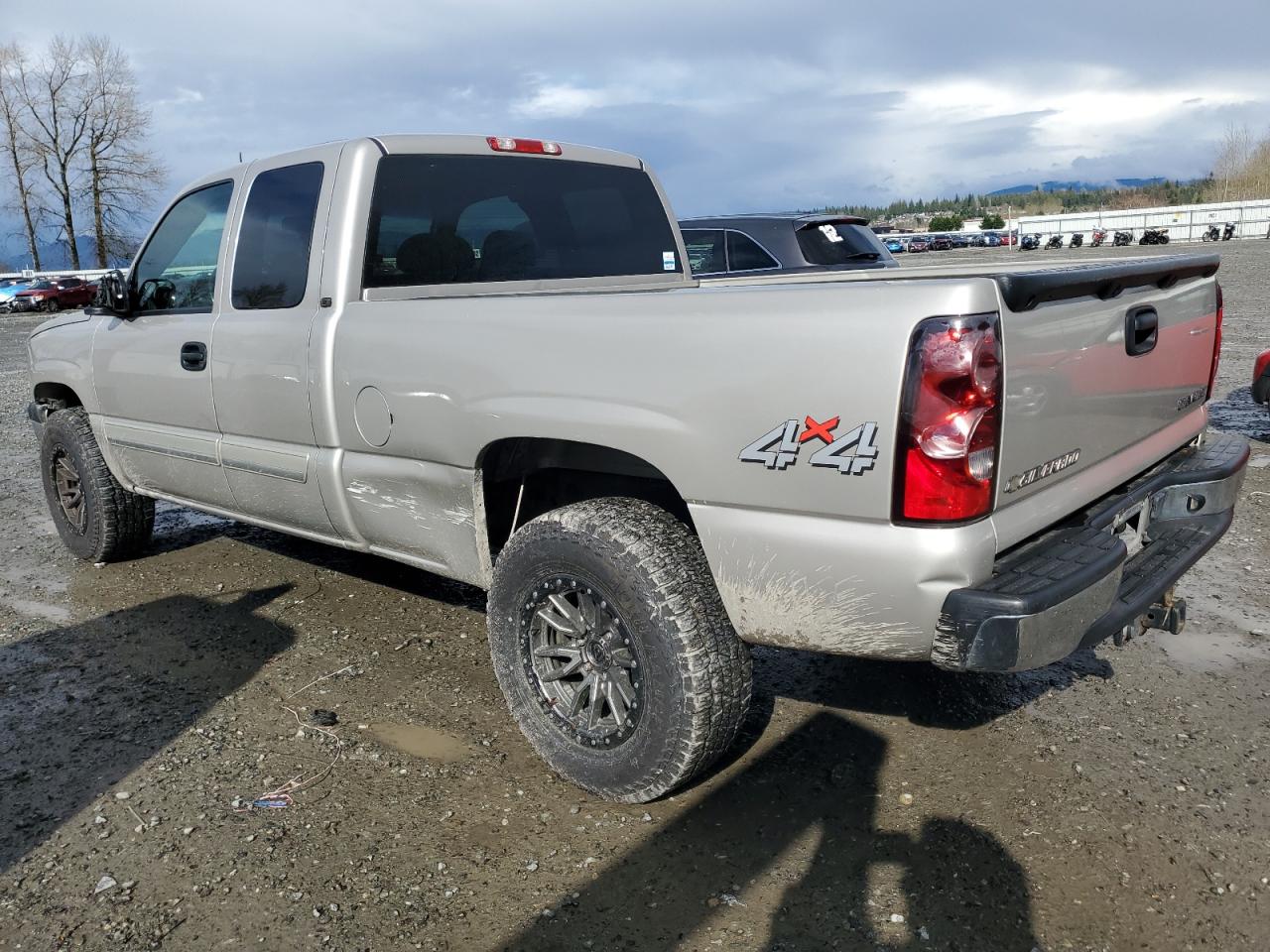 Photo 1 VIN: 1GCEK19B05E145589 - CHEVROLET SILVERADO 