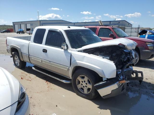 Photo 3 VIN: 1GCEK19B15Z215514 - CHEVROLET SILVERADO 