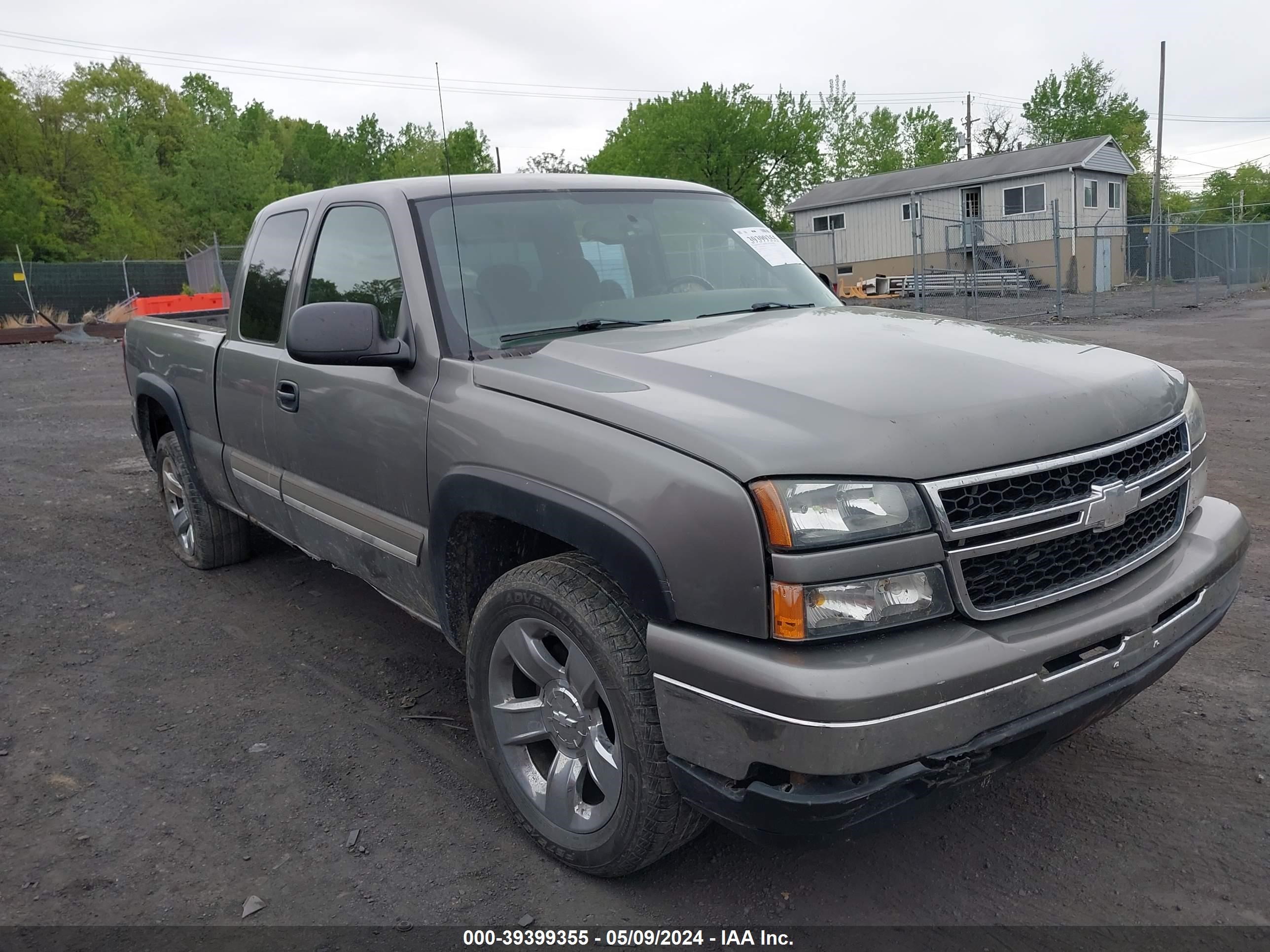 Photo 0 VIN: 1GCEK19B37Z115661 - CHEVROLET SILVERADO 