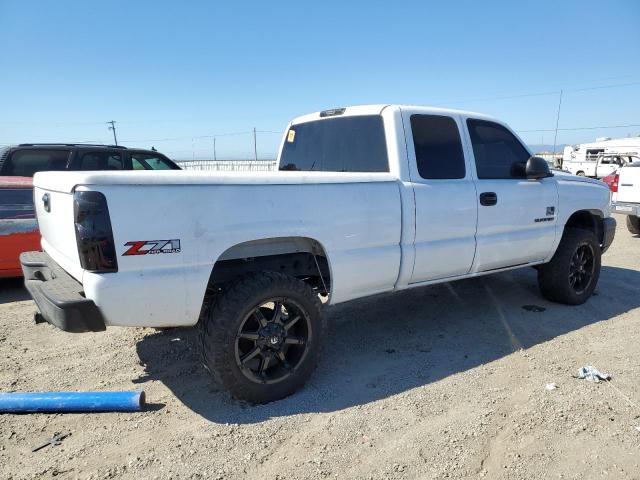 Photo 2 VIN: 1GCEK19B45Z332746 - CHEVROLET SILVERADO 