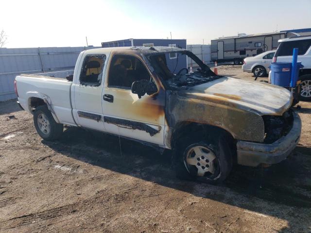 Photo 3 VIN: 1GCEK19B65E289678 - CHEVROLET SILVERADO 