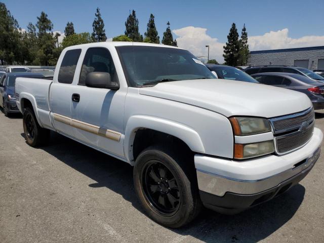 Photo 3 VIN: 1GCEK19B66E162186 - CHEVROLET SILVERADO 