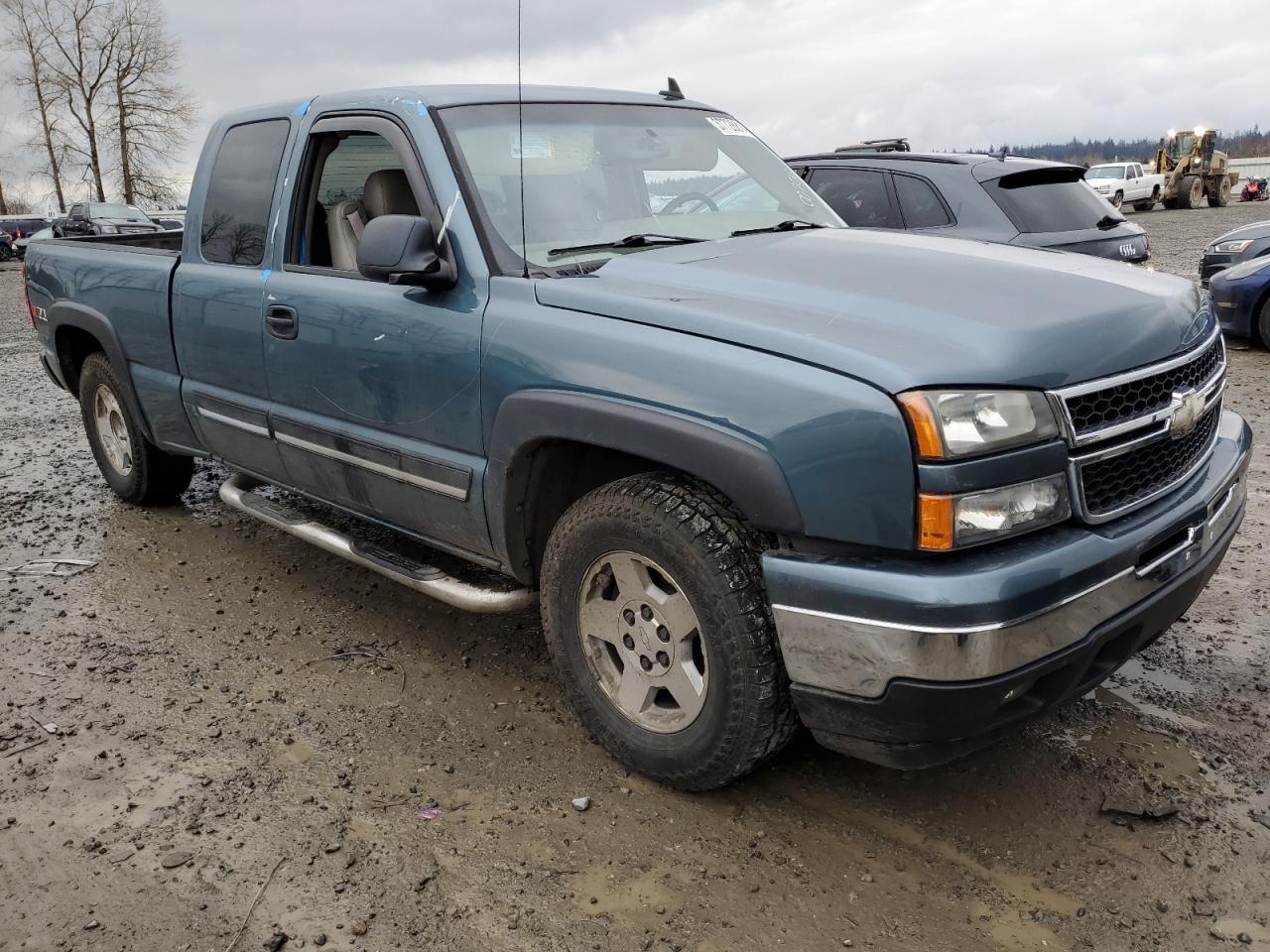 Photo 3 VIN: 1GCEK19B87Z200706 - CHEVROLET SILVERADO 