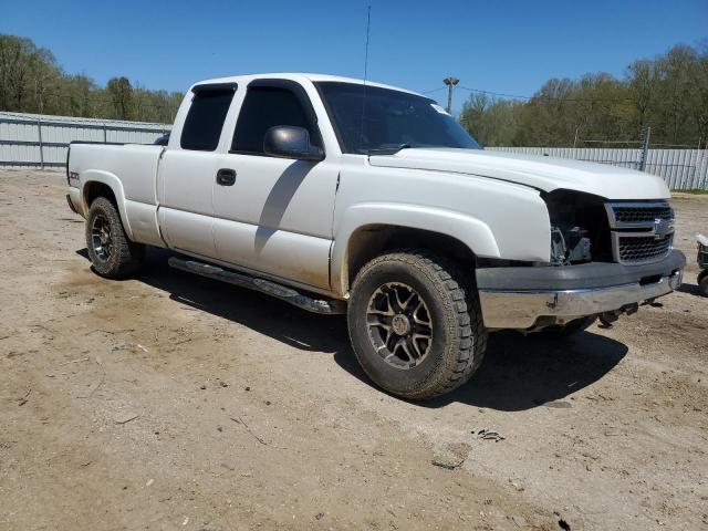 Photo 3 VIN: 1GCEK19BX7Z165098 - CHEVROLET SILVERADO 