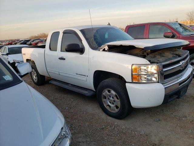 Photo 3 VIN: 1GCEK19C19Z237981 - CHEVROLET SILVERADO 