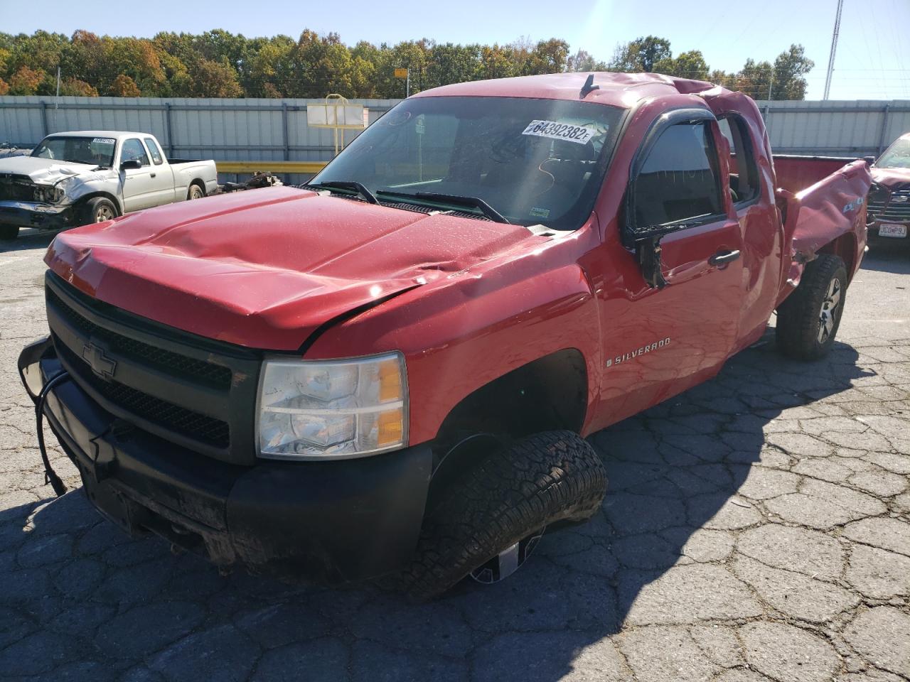 Photo 1 VIN: 1GCEK19C58Z158859 - CHEVROLET SILVERADO 