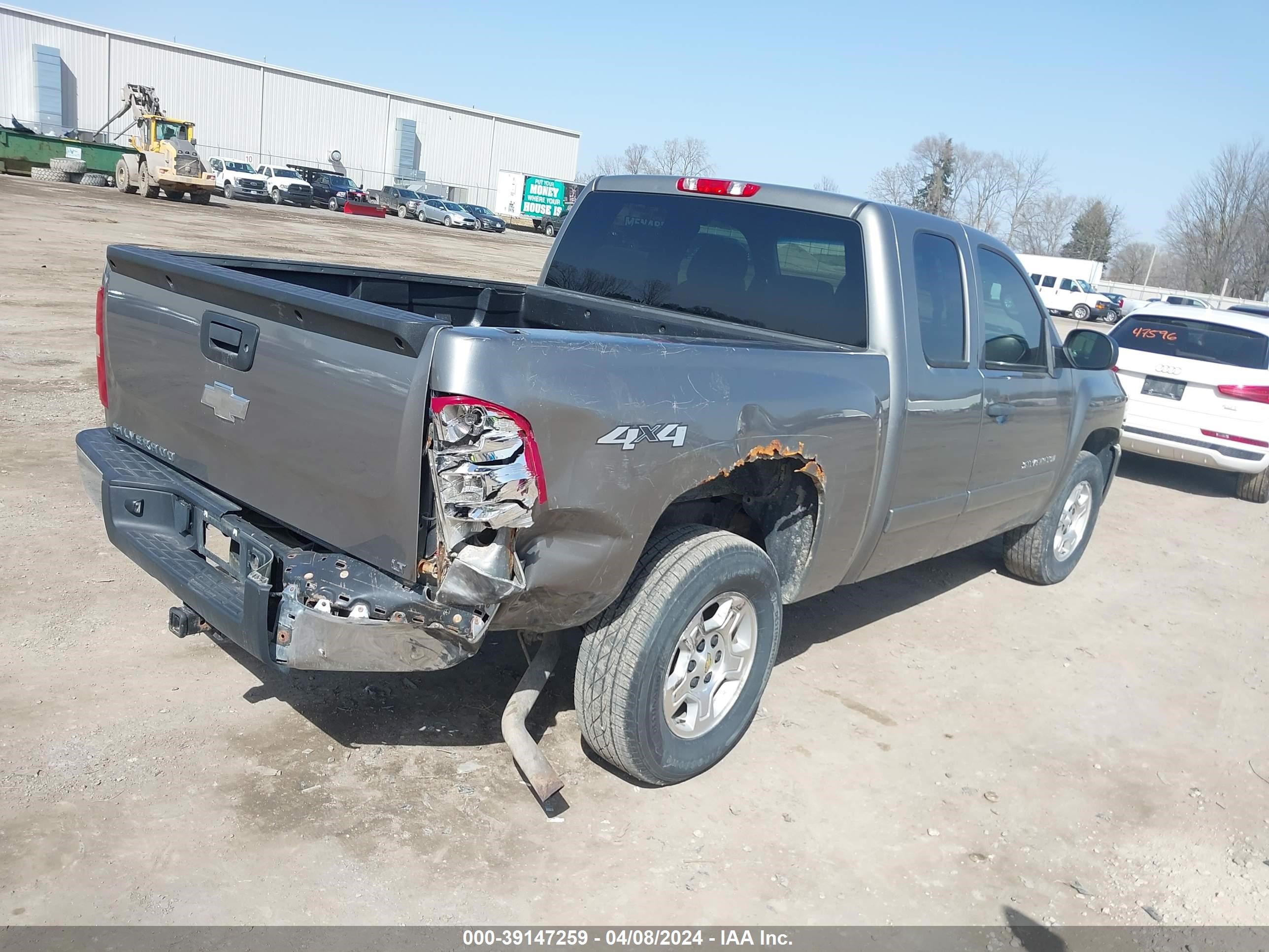 Photo 3 VIN: 1GCEK19J38Z148703 - CHEVROLET SILVERADO 