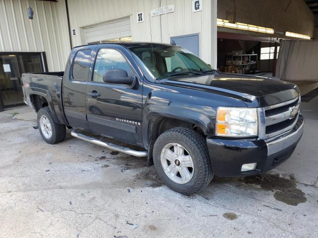 Photo 3 VIN: 1GCEK19J38Z331244 - CHEVROLET SILVERADO 