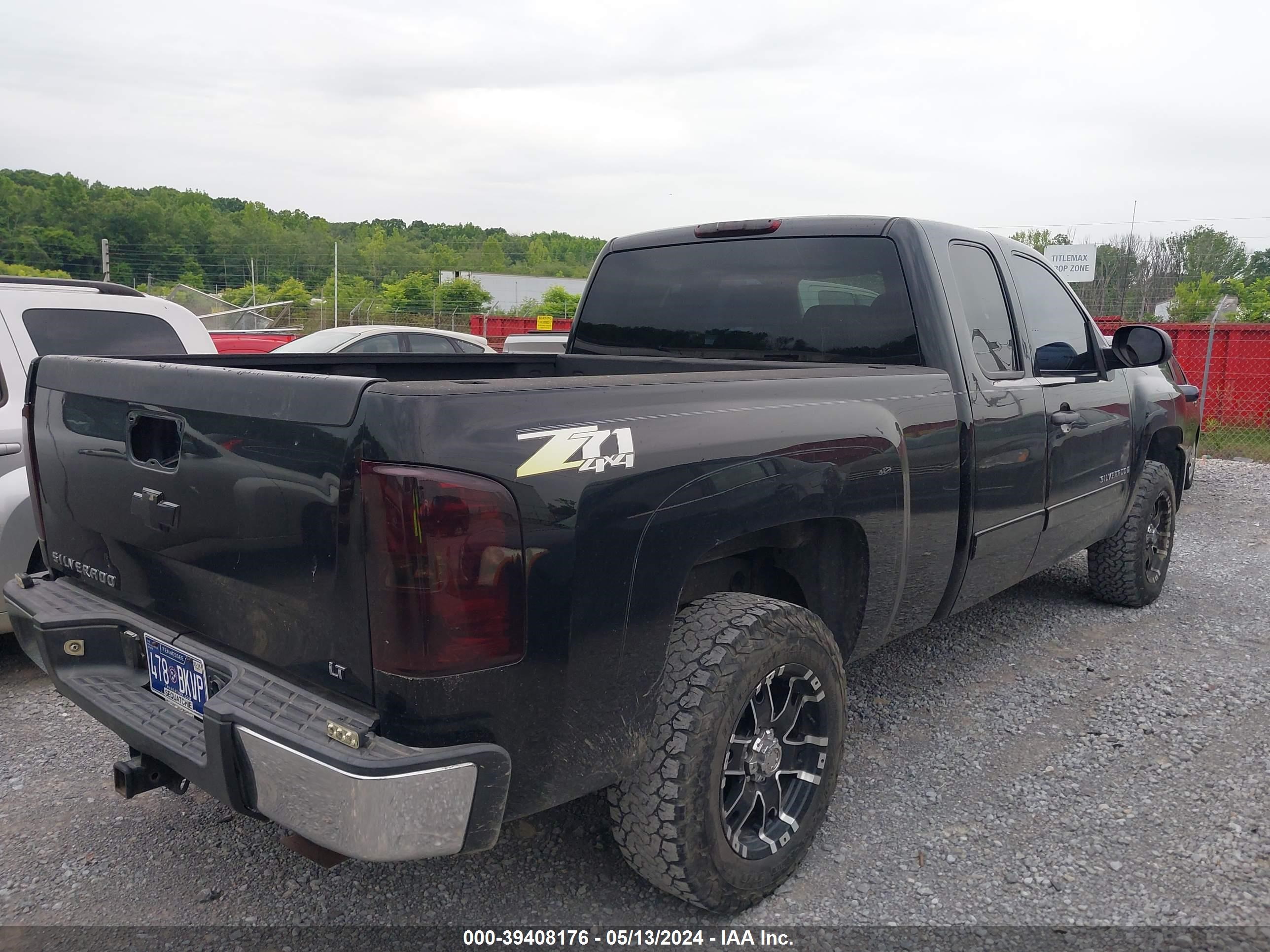 Photo 3 VIN: 1GCEK19J47Z621751 - CHEVROLET SILVERADO 