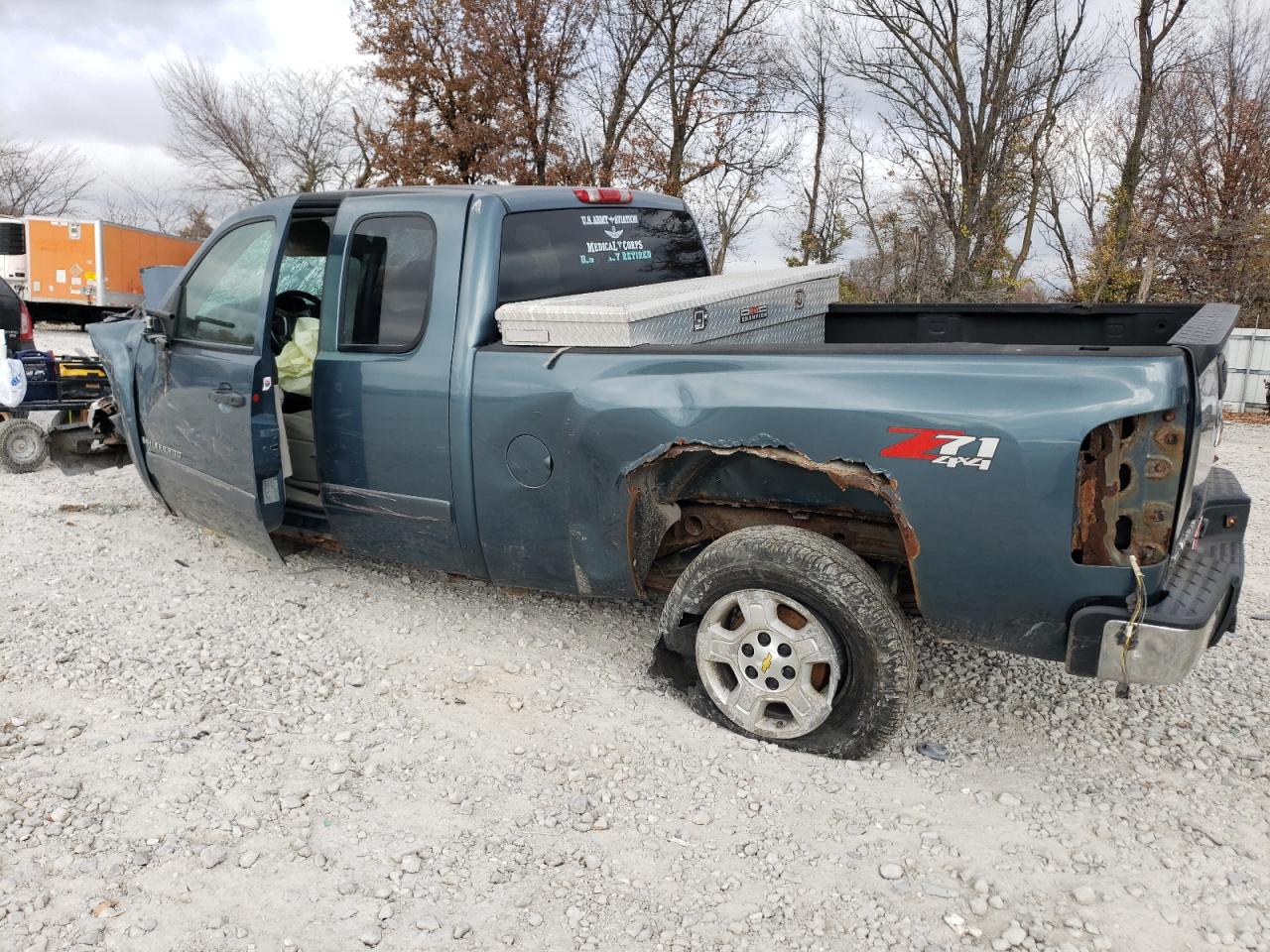 Photo 1 VIN: 1GCEK19J58Z104198 - CHEVROLET SILVERADO 