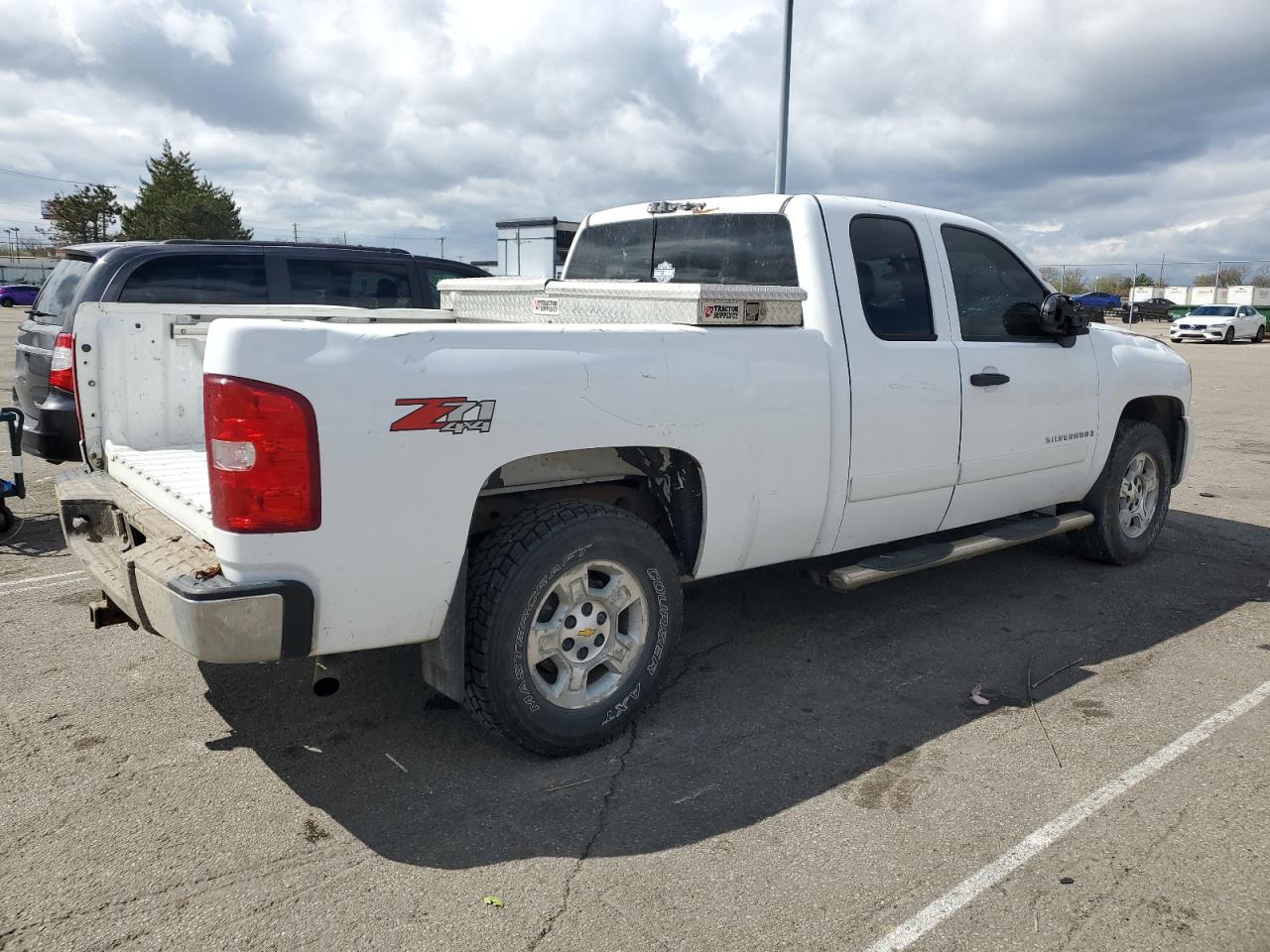 Photo 2 VIN: 1GCEK19J78Z234404 - CHEVROLET SILVERADO 