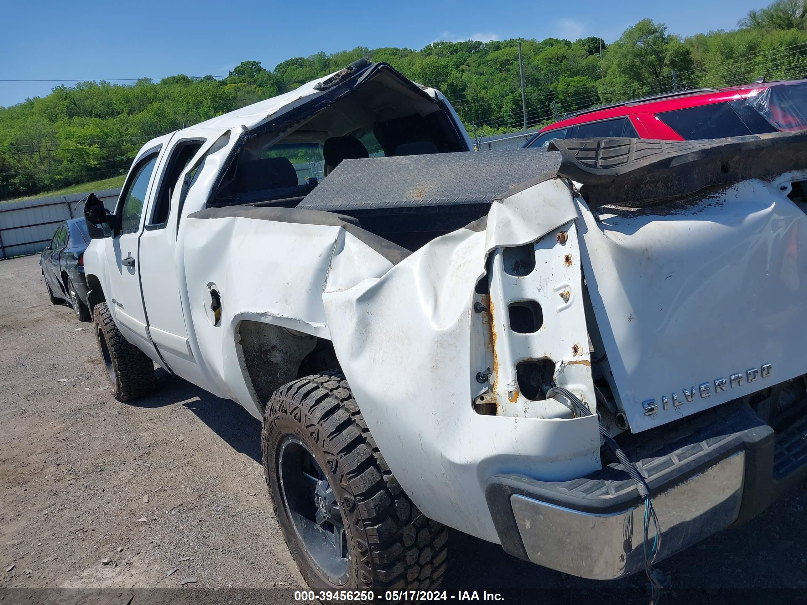 Photo 5 VIN: 1GCEK19J88Z297477 - CHEVROLET SILVERADO 