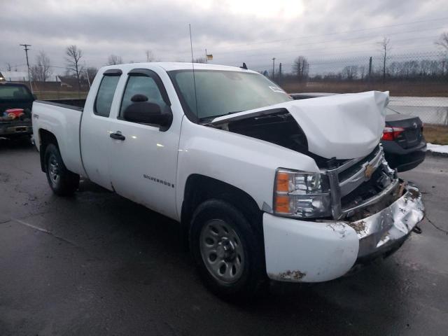 Photo 3 VIN: 1GCEK19J88Z307604 - CHEVROLET SILVERADO 