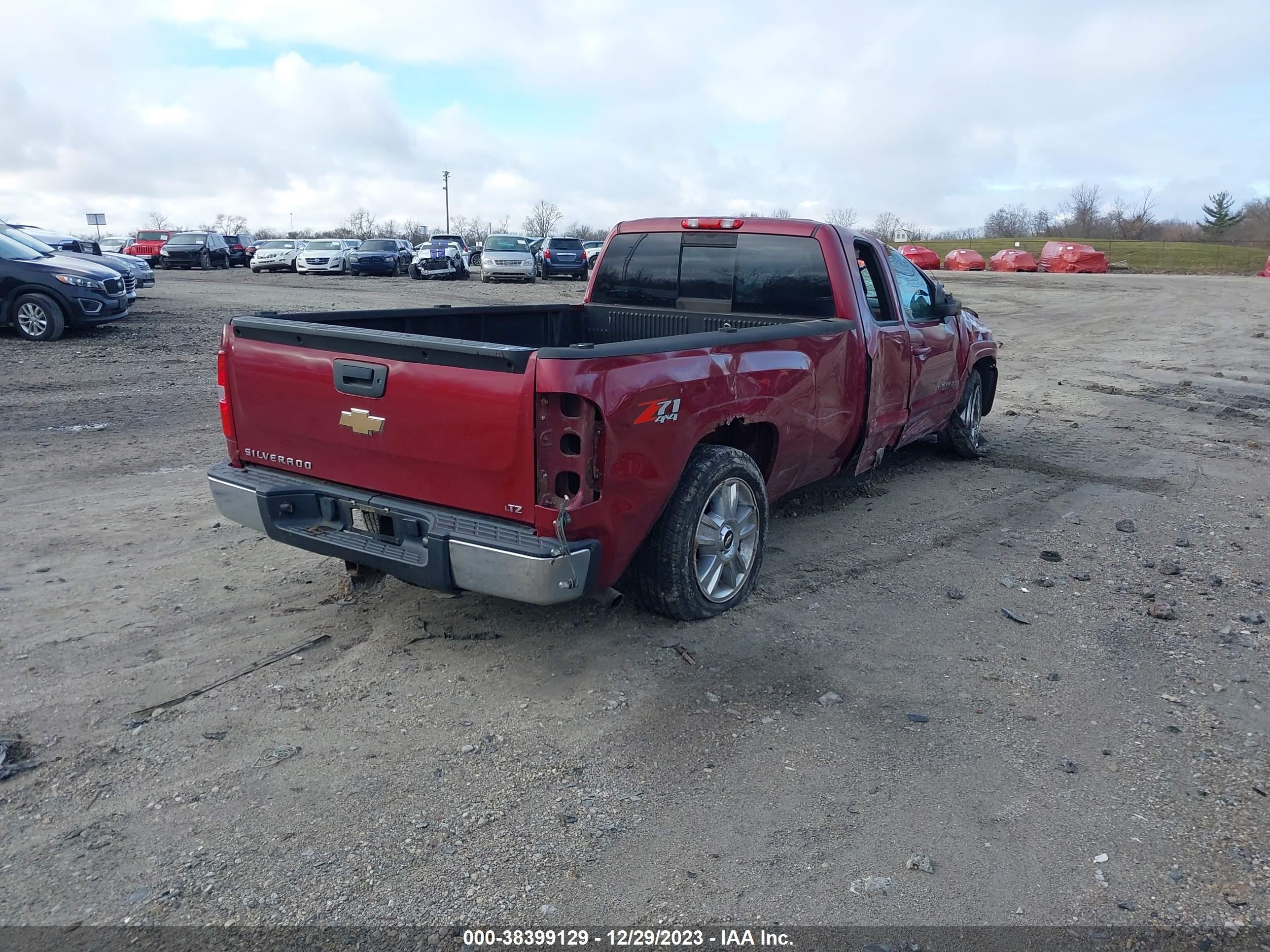 Photo 3 VIN: 1GCEK19J97E570108 - CHEVROLET SILVERADO 