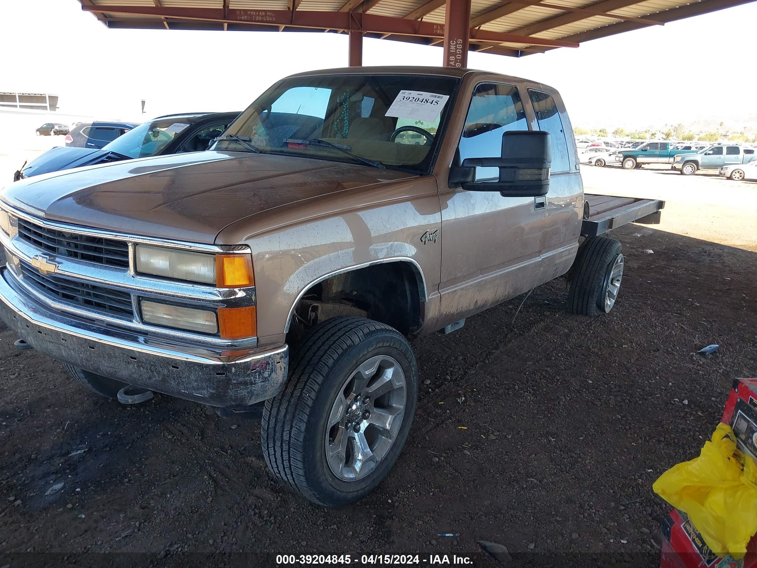 Photo 1 VIN: 1GCEK19K2SE146660 - CHEVROLET GMT-400 