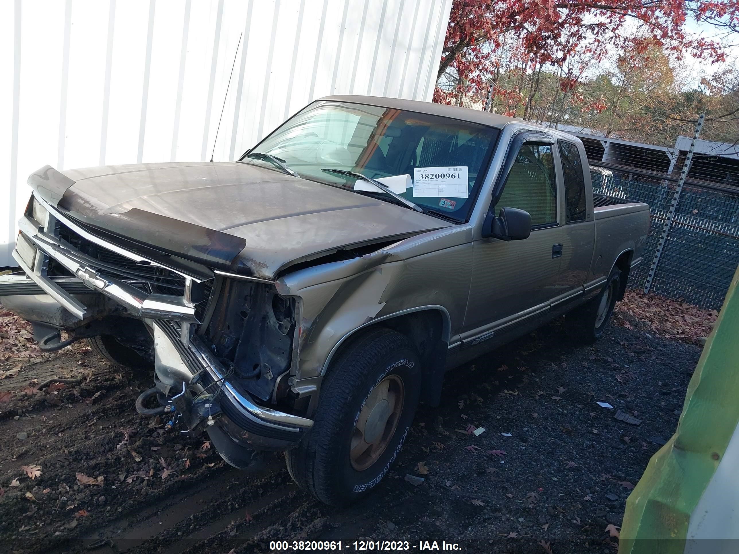 Photo 1 VIN: 1GCEK19R9WR150121 - CHEVROLET S-10 PICKUP 