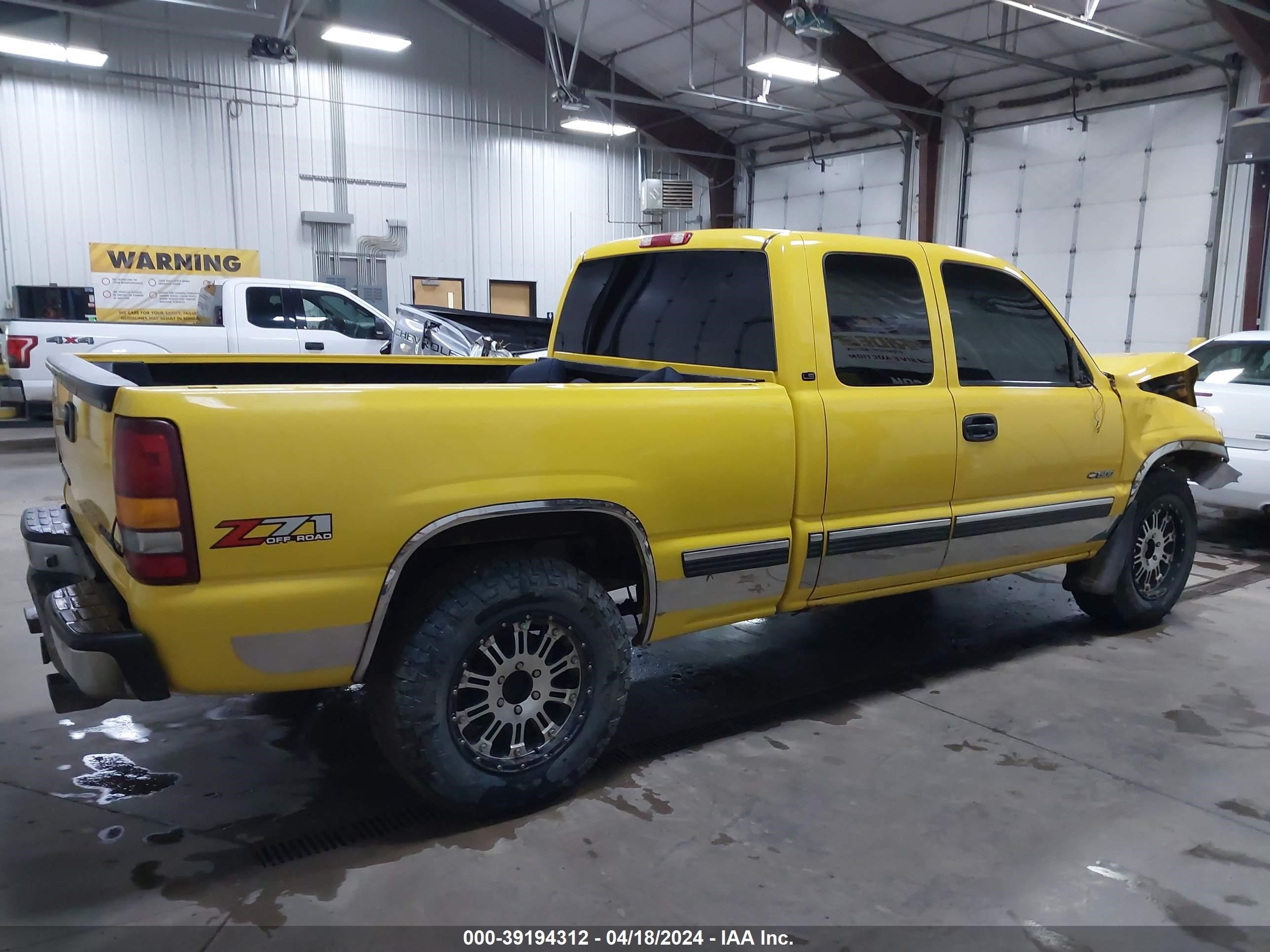 Photo 12 VIN: 1GCEK19T01Z254209 - CHEVROLET SILVERADO 