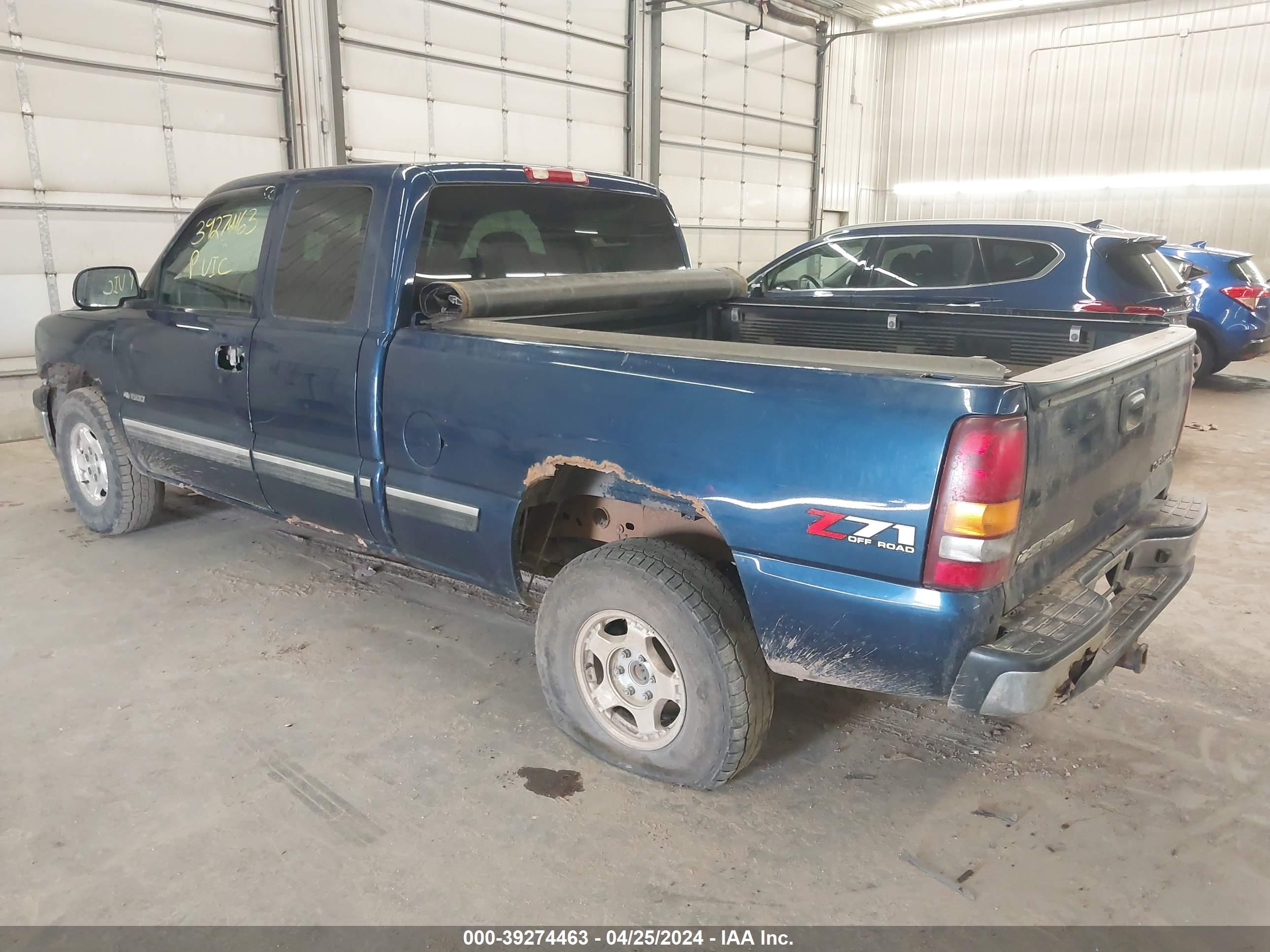 Photo 2 VIN: 1GCEK19T02E258320 - CHEVROLET SILVERADO 