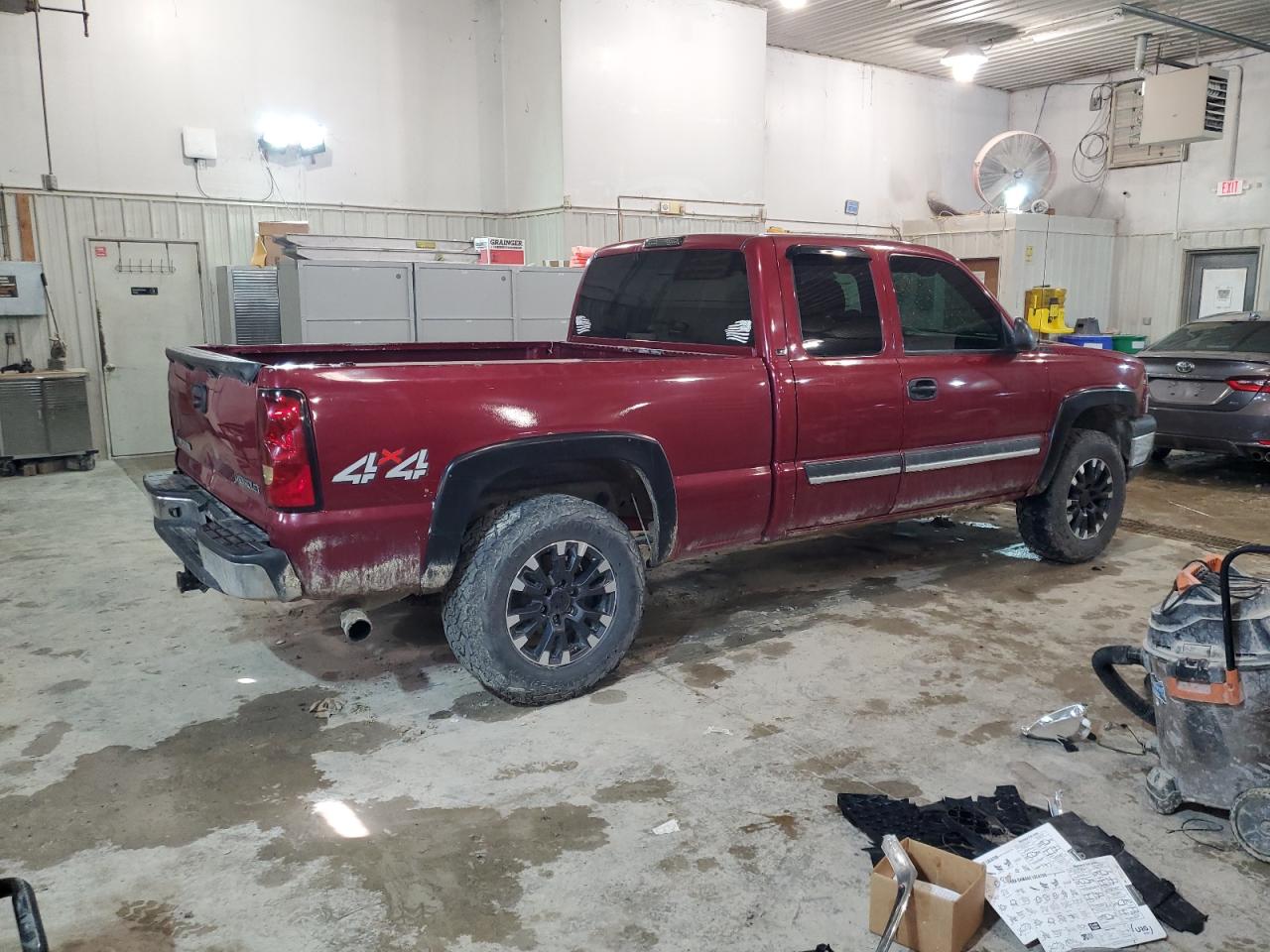 Photo 2 VIN: 1GCEK19T14E127027 - CHEVROLET SILVERADO 