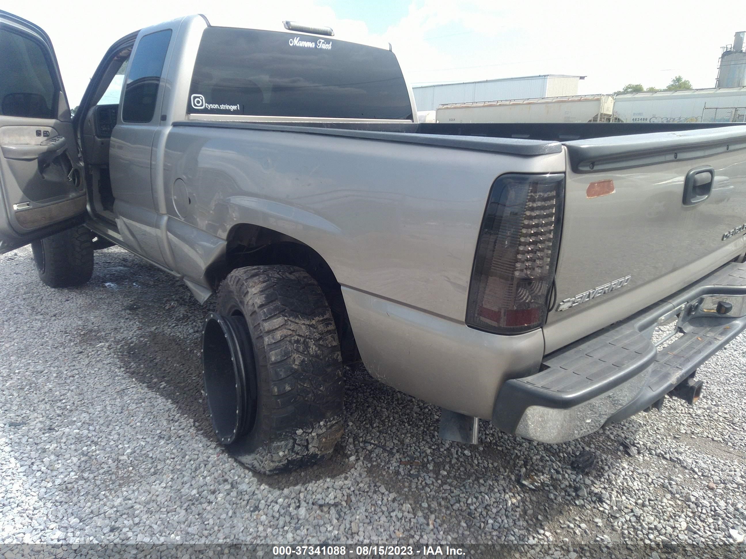 Photo 5 VIN: 1GCEK19T22E184298 - CHEVROLET SILVERADO 